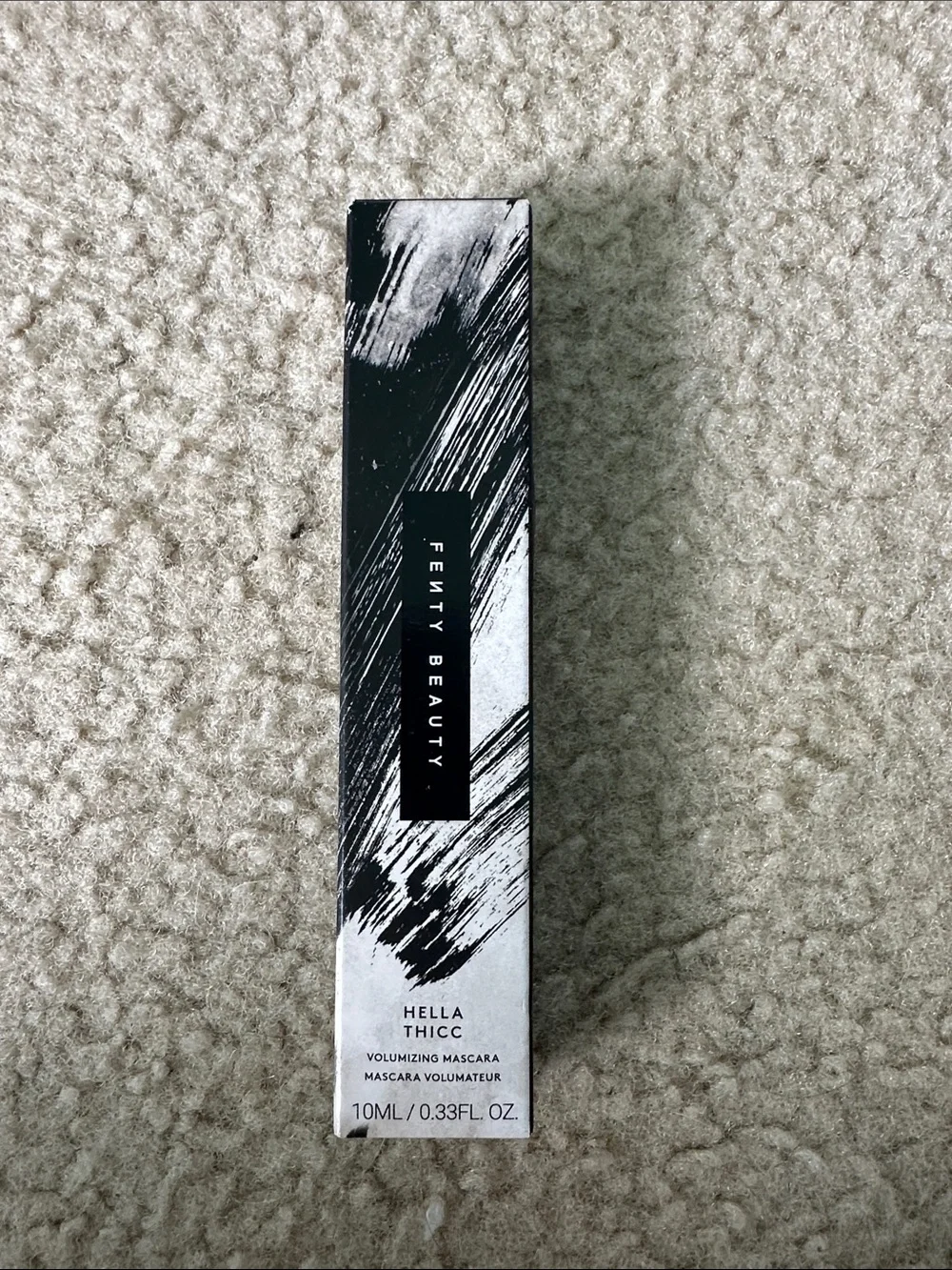 Fenty Beauty Hella Thicc Volumizing Mascara – Black & White Packaging